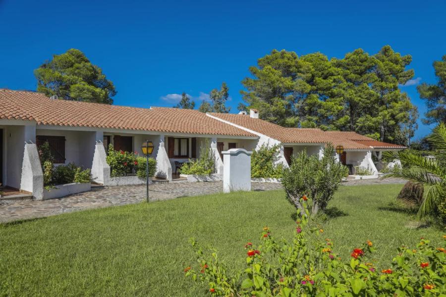 Nicolaus Club Li Cucutti Hotel Agrustos Kültér fotó